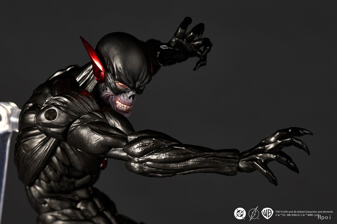 行版《DC Comics》黑閃電 1/12 Revoltech Amazing Yamaguchi（山口式）（可選特典版）
