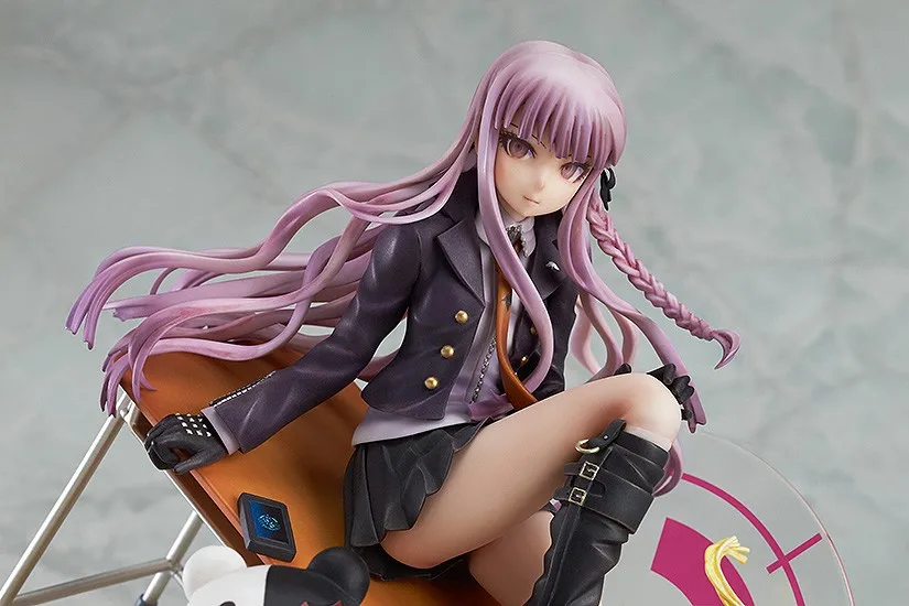 第四次再販《槍彈辯駁 希望學園與絕望高中生The Animation》霧切響子 1/8 PVC Figure